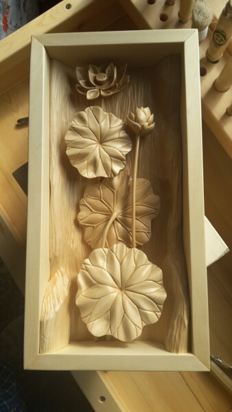 Sculptuur getiteld "Lotus" door Forever Dreaming, Origineel Kunstwerk, Hout