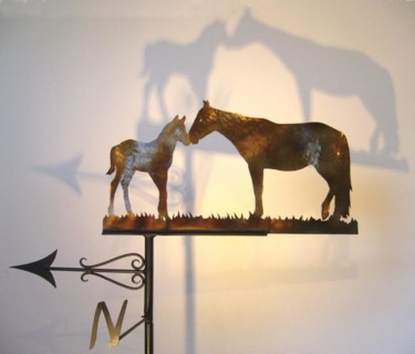 Sculpture intitulée "jument et son poula…" par Grégory Amelynck, Œuvre d'art originale, Métaux