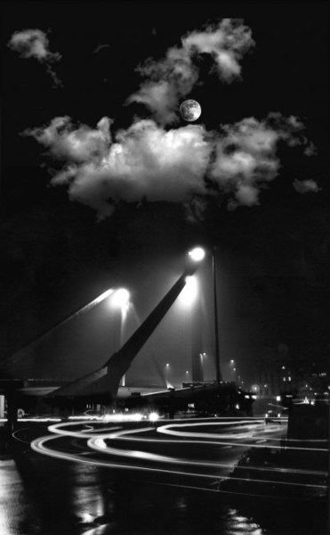 Fotografie mit dem Titel "Night light" von Bernhard Lüttmer, Original-Kunstwerk