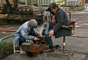 Фотография под названием "Чистильщик обуви в…" - Fotoprok, Подлинное произведение искусства, Другой