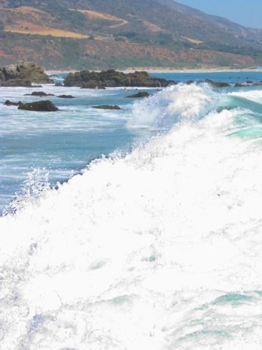 Photography titled "Malibu Wave" by Francine Cadena, Original Artwork