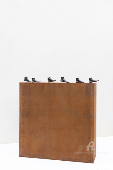 xxl sequence Sculpture titled "xxl sequence" by Pancho Porto Escultura, Original Art, Bronze