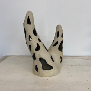 Scultura intitolato "Leopard Aloe" da Franck Scala, Opera d'arte originale, Ceramica