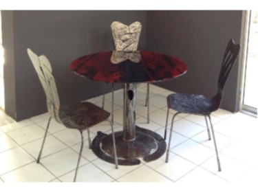 Artcraft titled "table Métal / verre" by Franck Demissy, Original Artwork, Furniture