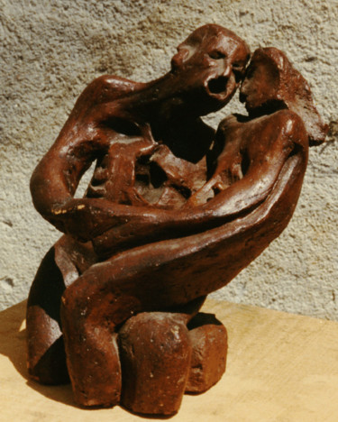 Scultura intitolato "AMANTI" da Franco Bogge, Opera d'arte originale, Terracotta