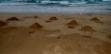 Fotografia intitulada "des trous de premiè…" por François Carage, Obras de arte originais, Fotografia Não Manipulada