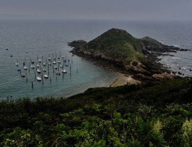 Photographie intitulée "Port caché" par François Carage, Œuvre d'art originale, Photographie non manipulée