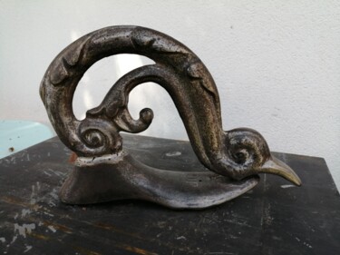 Skulptur mit dem Titel "Looping" von Françoise Darras, Original-Kunstwerk, Metalle