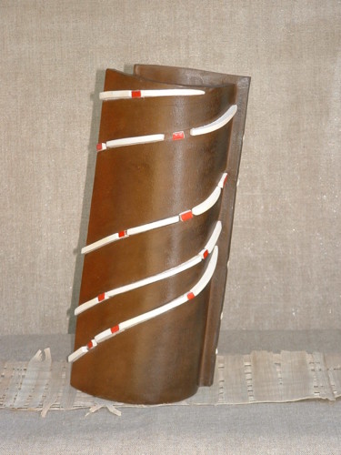 Sculpture titled "Néon" by Francoise Favre, Original Artwork