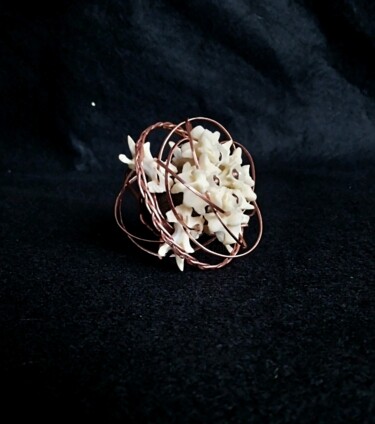 Художественная композиция под названием "Necklace 'Grounding…" - Frank Muller, Подлинное произведение искусства, Ювелирные и…