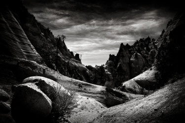 Фотография под названием "Mountains 3" - Frank Verreyken, Подлинное произведение искусства, Цифровая фотография