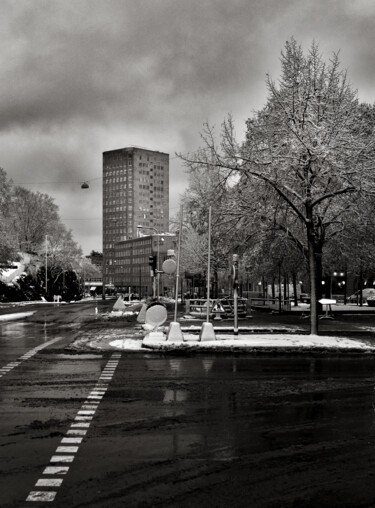 Photographie intitulée "Cities, snow and so…" par Frank Verreyken, Œuvre d'art originale, Photographie numérique