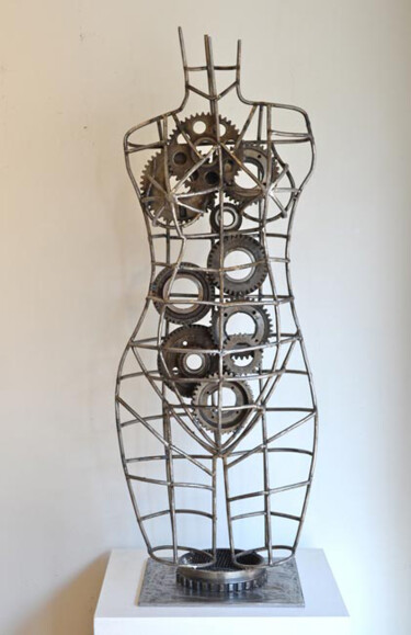 Sculpture intitulée "Biological Clock" par Fraser Paterson, Œuvre d'art originale