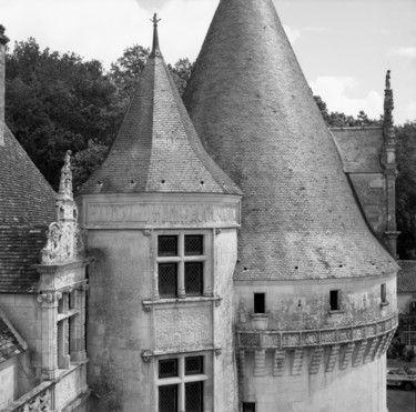 Fotografie mit dem Titel "Chateau" von Frédéric Duchesnay, Original-Kunstwerk, Analog Fotografie