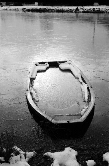 Photographie intitulée "La barque" par Frédéric Duchesnay, Œuvre d'art originale