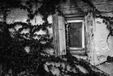 Fenêtre sur rien Photographie intitulée "Fenêtre sur rien" par Frédéric Duchesnay, Œuvre d'art originale, Photographie argentique