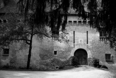 Photographie intitulée "Coulonges" par Frédéric Duchesnay, Œuvre d'art originale, Photographie argentique