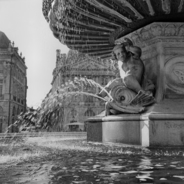Fotografie mit dem Titel "Fontaine" von Frédéric Duchesnay, Original-Kunstwerk, Analog Fotografie
