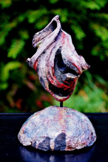 Sculpture titled "parfum-d-ivresse-ra…" by Freddy Blackberry, Original Artwork, Terra cotta