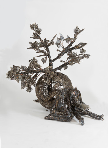 Escultura titulada "Sous l’arbre du Sav…" por Freddy Tsimba, Obra de arte original