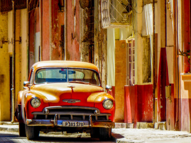 Fotografie getiteld "Old car Cuba" door Frederic Bos, Origineel Kunstwerk, Niet gemanipuleerde fotografie