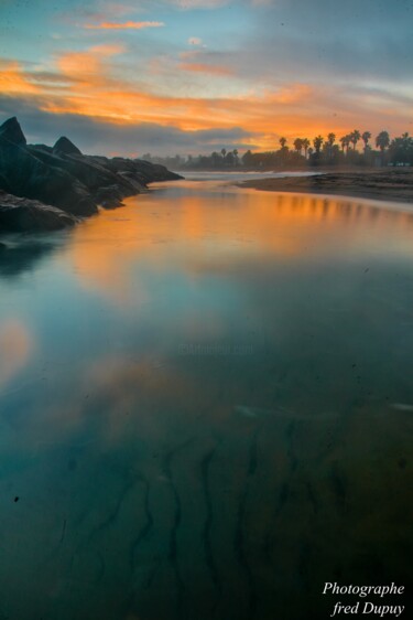 Photographie intitulée "plage d'alba,,,,,,," par Frederic Dupuy, Œuvre d'art originale, Photographie numérique