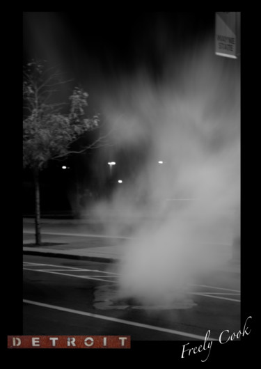 Photographie intitulée "Les fantôme la nuit…" par Freely Cook, Œuvre d'art originale, Photographie numérique