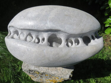 Sculpture titled "Ex-tension C 100" by Gilbert Frizon, Original Artwork, Stone