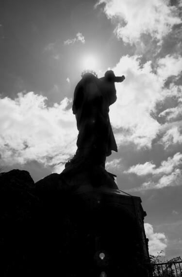 Photographie intitulée "La Vierge noire" par Gabriel Cotelle, Œuvre d'art originale, Photographie numérique