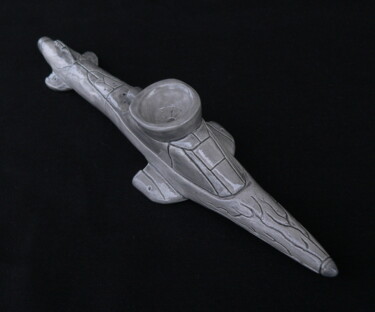 Pipe sous-marin noir en ceramic Design titled "Pipe sous-marin noi…" by Gabriel Tremblay, Original Artwork, Ceramics
