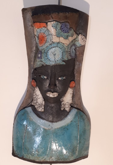 Sculpture titled "Travel Companion -…" by Gaby Pühmeyer, Original Artwork, Ceramics
