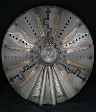 Roman Shield Scultura intitolato "Roman Shield" da Igor Gadreaud (Gad the Brand), Opera d'arte originale, Plastica