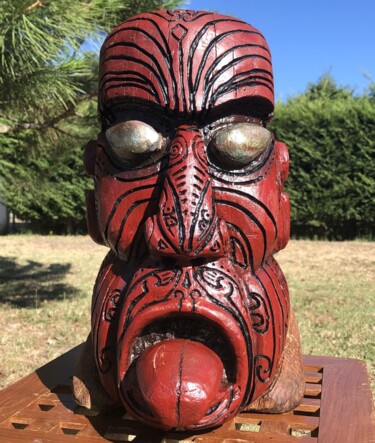 Sculpture intitulée "Totem Maori N°5" par Igor Gadreaud (Gad the Brand), Œuvre d'art originale, Bois