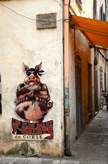 Photographie intitulée "ruelle-ajaccio.jpg" par Didier Gailhard, Œuvre d'art originale