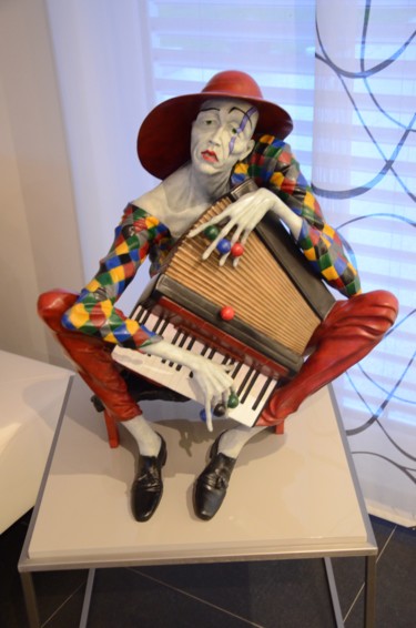 Sculpture titled "accordeoniste" by Thierry Ligismond, Original Artwork