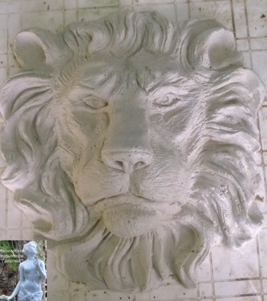 Скульптура под названием "Голова льва барельеф" - Галина Пахомова, Подлинное произведение искусства, Камень