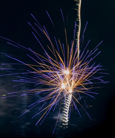 Photography titled "Fireworks №5" by Gareth P Jones, Original Artwork, Digital Photography