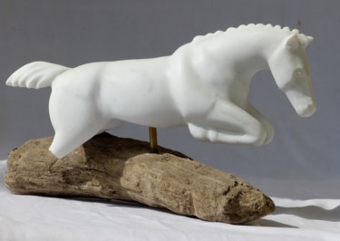 Carrara Marble Animal - Horse 1 Sculpture intitulée "Carrara Marble Anim…" par garino-jeanmichel, Œuvre d'art originale, Pierre