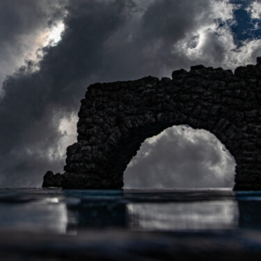 「Broken bridge 238」というタイトルの写真撮影 Gaspard De Gougesによって, オリジナルのアートワーク, デジタル