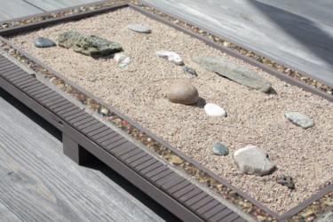 Installazione intitolato "Садик камней. Rock…" da Vladimir Gats, Opera d'arte originale, Installazione artistica