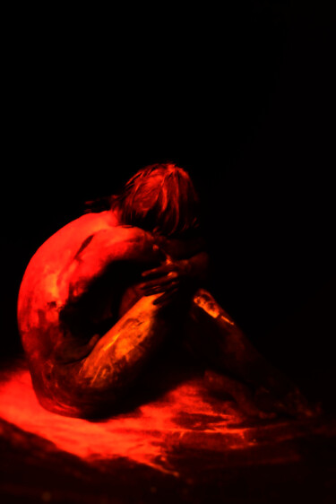 Fotografia intitolato "Élégie en rouge" da Gelu Stanculescu, Opera d'arte originale, Fotografia digitale