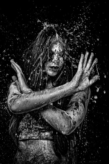 摄影 标题为“Spatter” 由Gelu Stanculescu, 原创艺术品, 数码摄影
