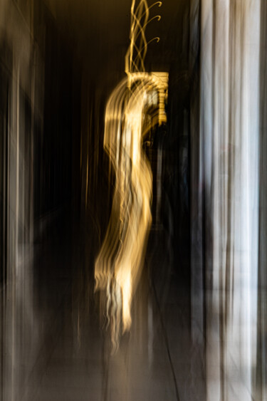 Фотография под названием "ABSTRACT EXPERIMENT…" - George Gkoumas, Подлинное произведение искусства, Цифровая фотография