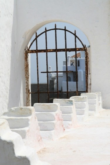 Photographie intitulée "Grille 2 Maroc" par George Bacque, Œuvre d'art originale