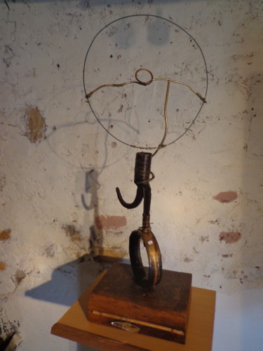 Sculpture intitulée "jeune fille au cerc…" par Georges Kulik, Œuvre d'art originale, Métaux