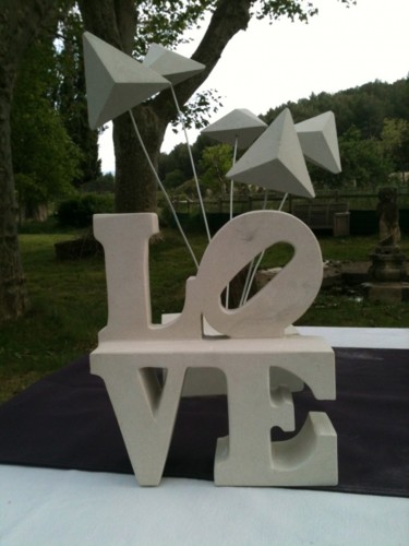 Scultura intitolato "love" da Gepsy, Opera d'arte originale