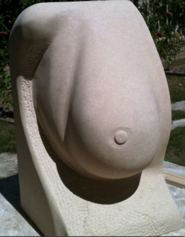 Sculpture intitulée "Le sein" par Gepsy, Œuvre d'art originale, Pierre