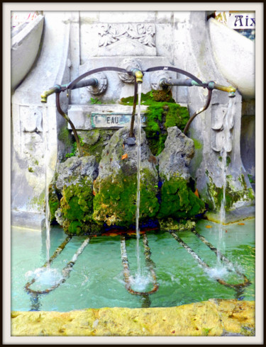 Fontaine à Aix-en-Provence Photographie intitulée "Fontaine à Aix-en-P…" par Gérald Guillotte, Œuvre d'art originale,