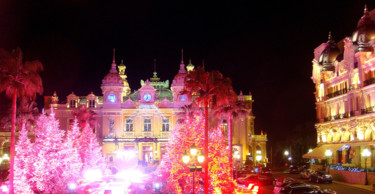 제목이 "Noël à Monaco, Mont…"인 사진 Gérald Guillotte로, 원작