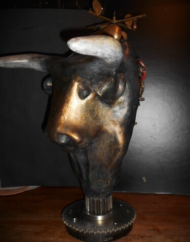 Sculpture intitulée "Le Taureau engrenage" par Gérard Courcelle, Œuvre d'art originale, Bronze